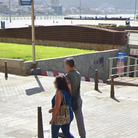 In House - Beachfront Retreat In Palmas De Gran Canaria *